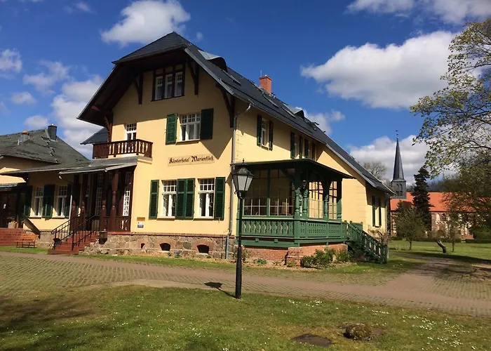 Klosterhotel Marienfliess 酒店 Stepenitz